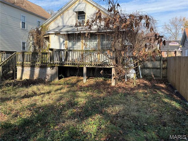 723 Linden Street, Alton, IL 62002
