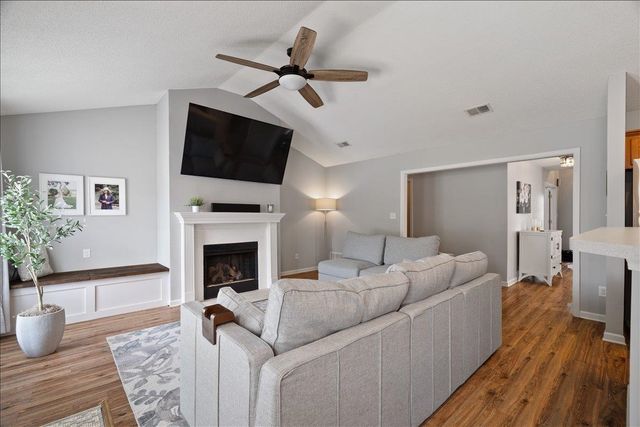 11660 MAHOGANY DR, Arlington, TN 38002
