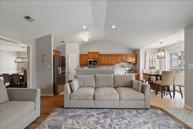11660 MAHOGANY DR, Arlington, TN 38002