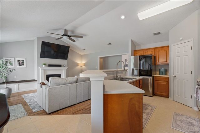 11660 MAHOGANY DR, Arlington, TN 38002