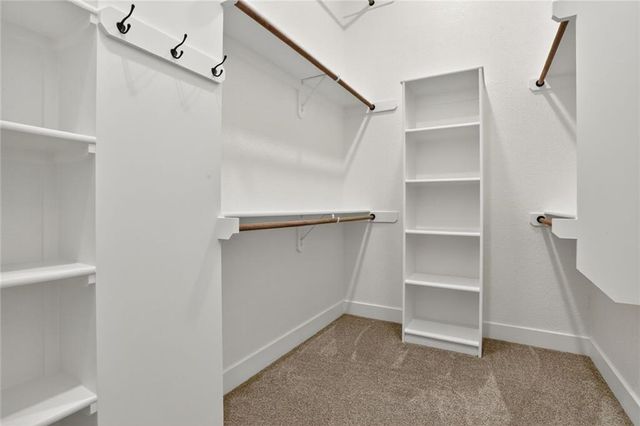 13670 NW 71st Street, Parkville, MO 64152