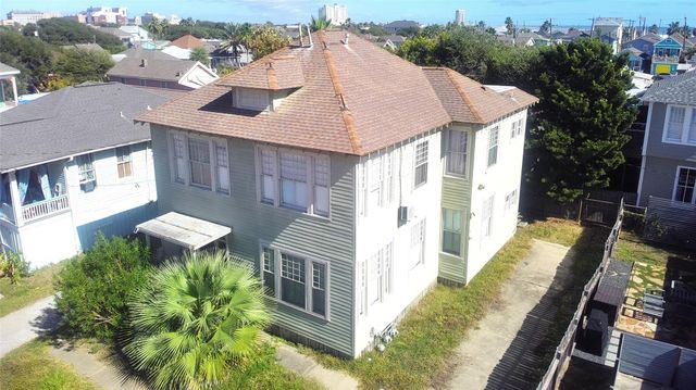 1514 15th Street, Galveston, TX 77550