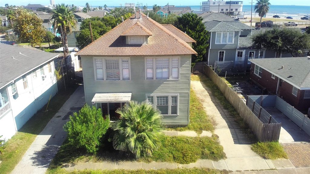 1514 15th Street, Galveston, TX 77550