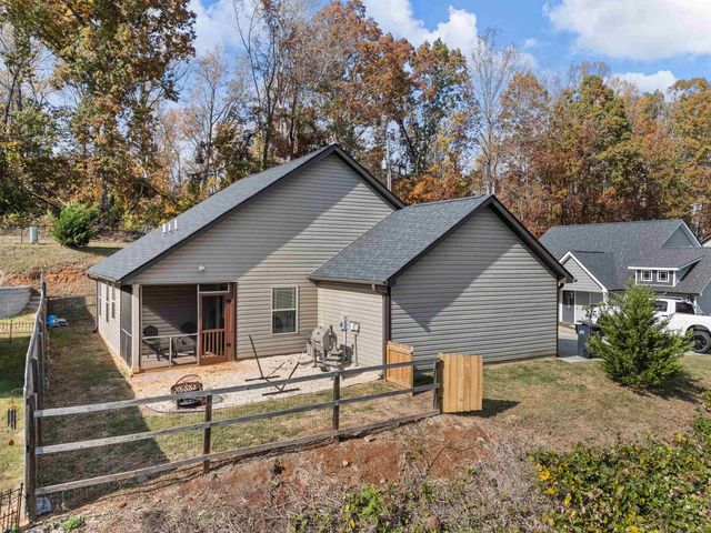 17 Pamela Drive, Greenville, SC 29611