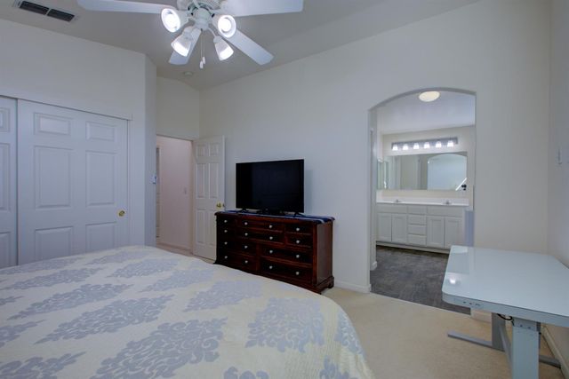 862 Moonbeam Way, Turlock, CA 95382