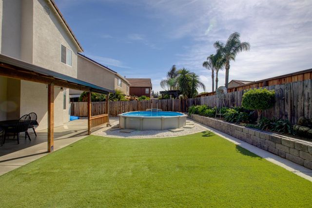 862 Moonbeam Way, Turlock, CA 95382