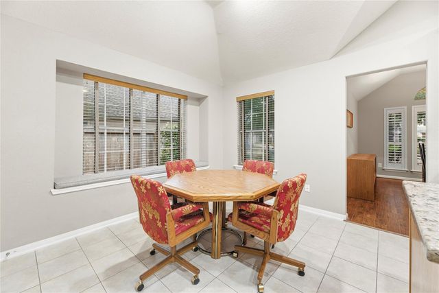 10310 Dell Circle, Missouri City, TX 77459