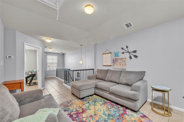 1040 Lost Pines LN, Cedar Park, TX 78613