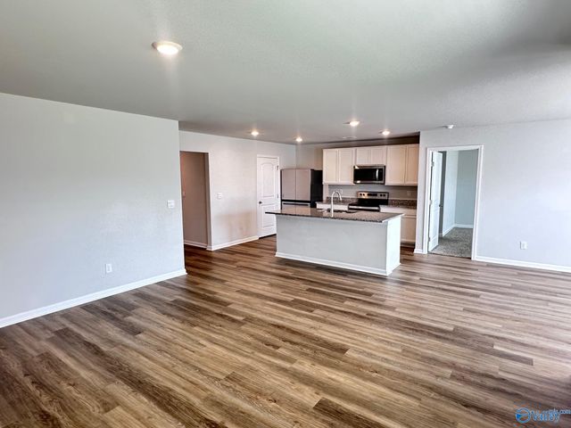 213 Chubbs Lane, Owens Cross Roads, AL 35763