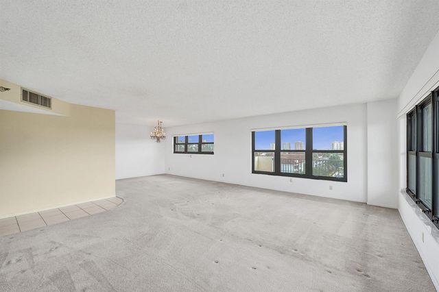 3200 Port Royale Drive N 701, Fort Lauderdale, FL 33308