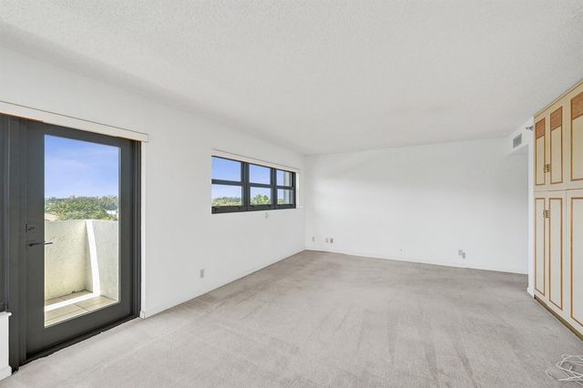 3200 Port Royale Drive N 701, Fort Lauderdale, FL 33308
