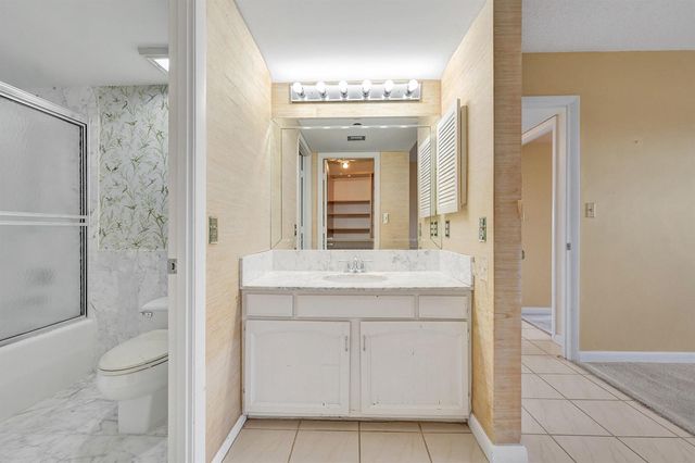 3200 Port Royale Drive N 701, Fort Lauderdale, FL 33308