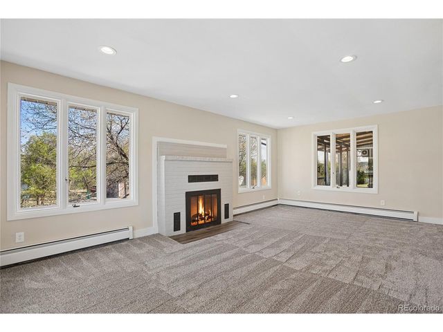 327 S Pine St, Elizabeth, CO 80107
