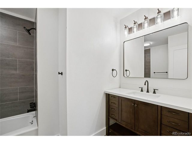 327 S Pine St, Elizabeth, CO 80107
