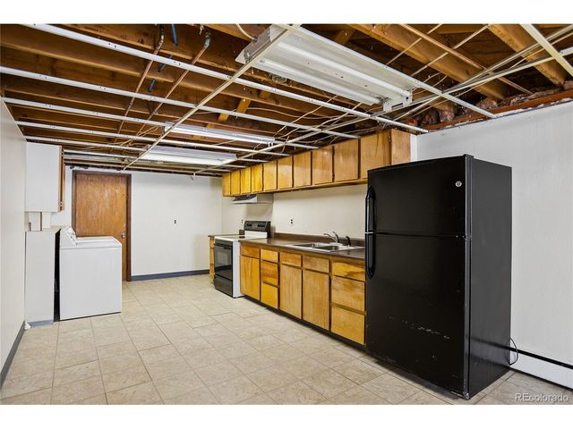 327 S Pine St, Elizabeth, CO 80107
