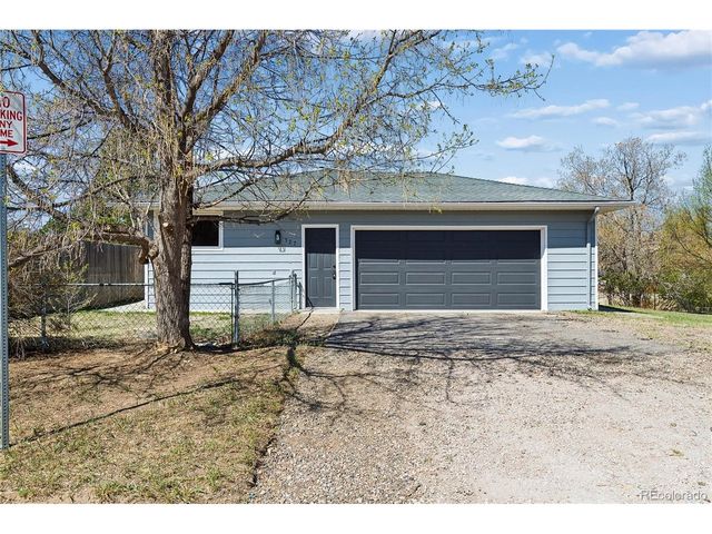 327 S Pine St, Elizabeth, CO 80107