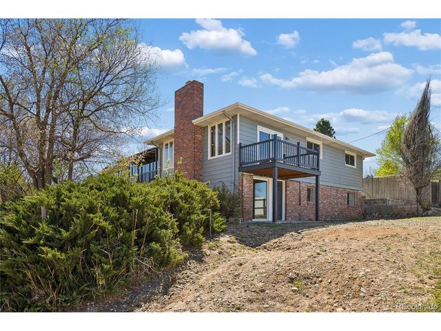 327 S Pine St, Elizabeth, CO 80107