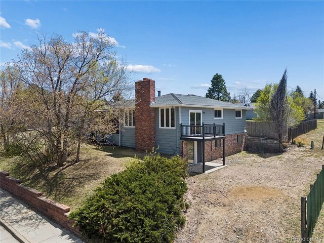 327 S Pine St, Elizabeth, CO 80107