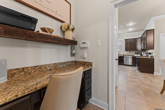 6944 Myrtle Bluff Dr, Baton Rouge, LA 70810