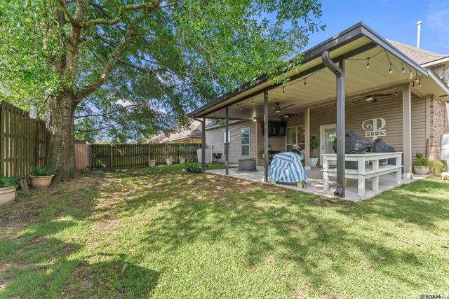 6944 Myrtle Bluff Dr, Baton Rouge, LA 70810