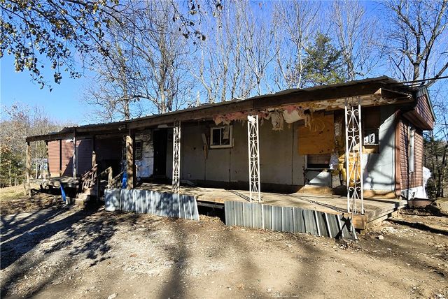 14117 Hogeye Road, Prairie Grove, AR 72753