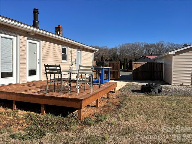 155 Park Villa Road, Salisbury, NC 28146