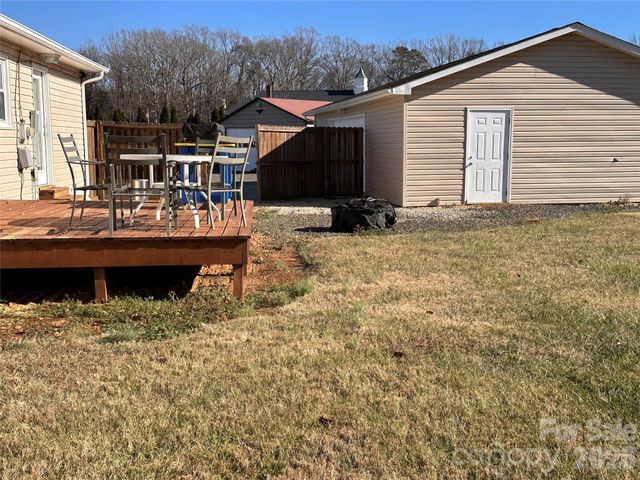 155 Park Villa Road, Salisbury, NC 28146