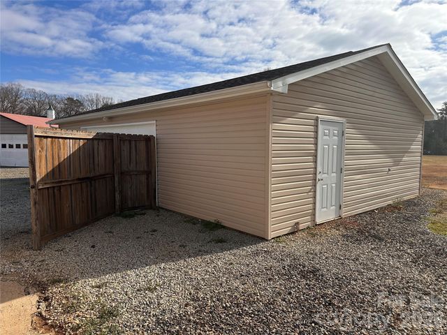 155 Park Villa Road, Salisbury, NC 28146