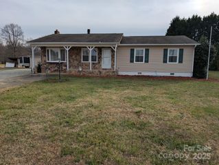 155 Park Villa Road, Salisbury, NC 28146
