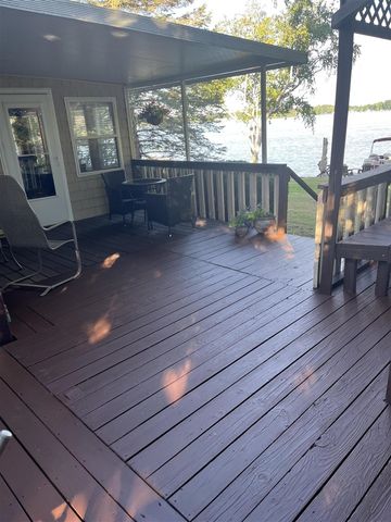 17180 Warrior Drive, Howard City, MI 49329