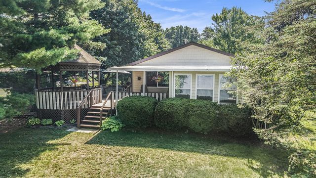 17180 Warrior Drive, Howard City, MI 49329