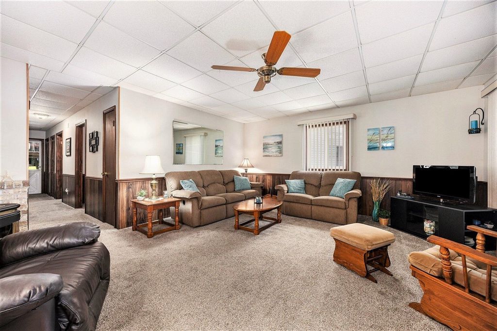 17180 Warrior Drive, Howard City, MI 49329