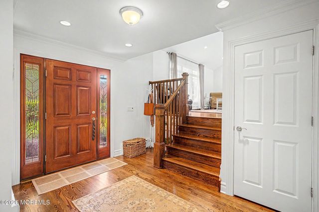 87 Twin Brooks Avenue, Middletown, NJ 07748