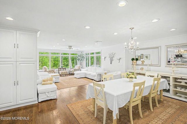 87 Twin Brooks Avenue, Middletown, NJ 07748