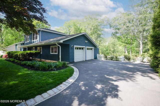 87 Twin Brooks Avenue, Middletown, NJ 07748