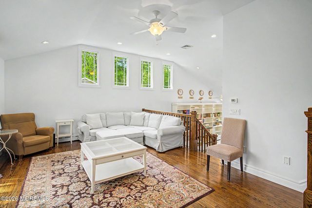 87 Twin Brooks Avenue, Middletown, NJ 07748