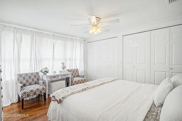 87 Twin Brooks Avenue, Middletown, NJ 07748
