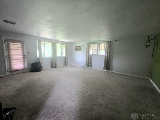 816 Mapleside Drive, Trotwood, OH 45426