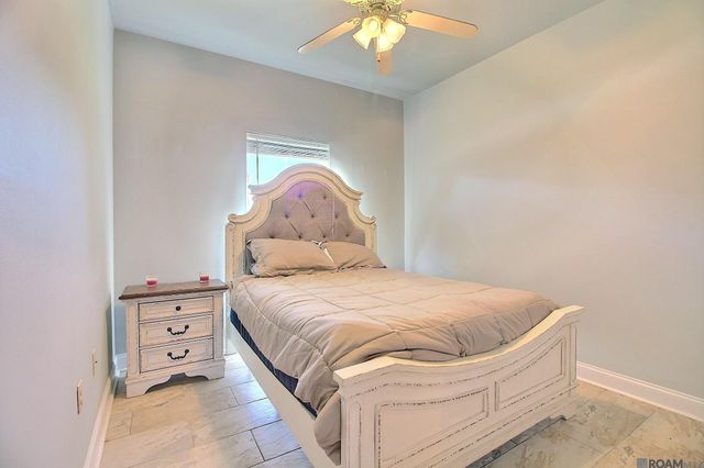 7645 Elmwood Dr, Denham Springs, LA 70706
