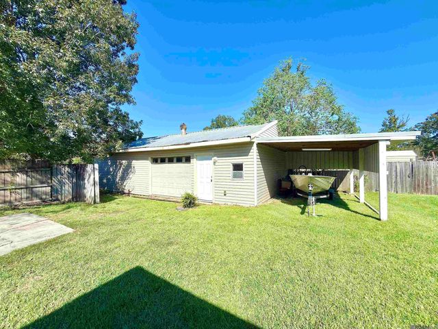 7645 Elmwood Dr, Denham Springs, LA 70706