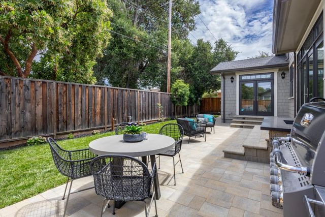 1523 Miramonte Avenue, Mountain View, CA 94040