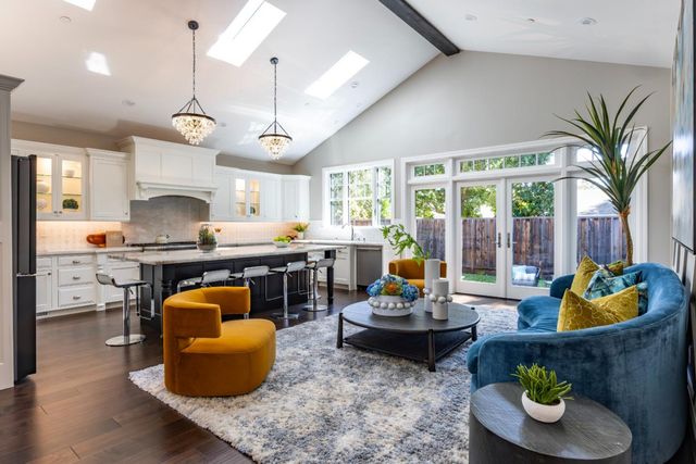 1523 Miramonte Avenue, Mountain View, CA 94040