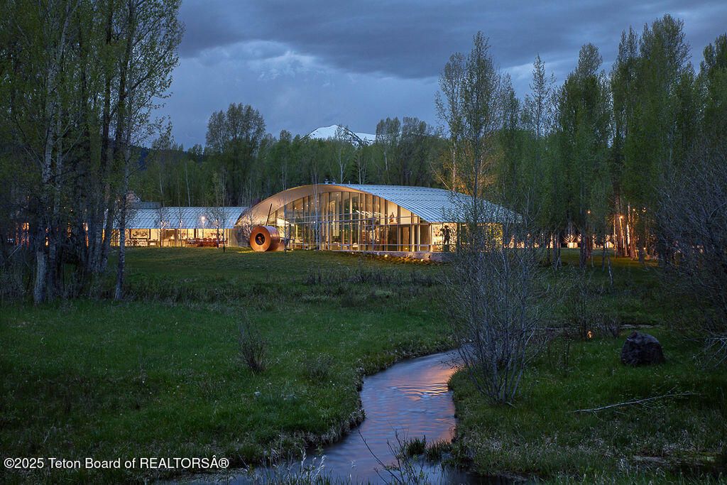 1120 S THUNDER Road, Wilson, WY 83014 photo 2