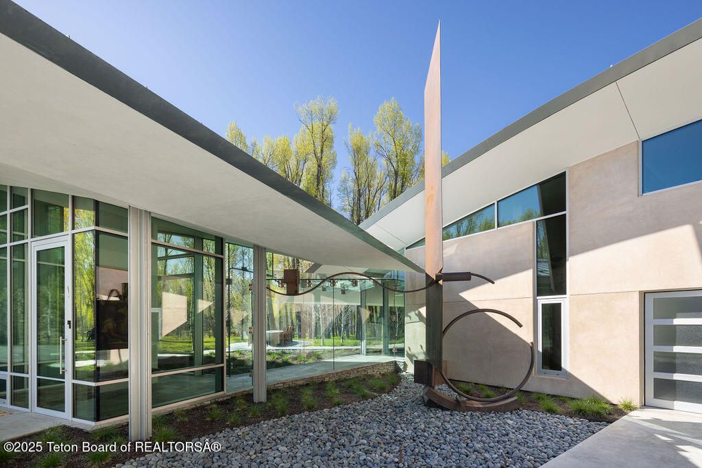 1120 S THUNDER Road, Wilson, WY 83014 photo 9