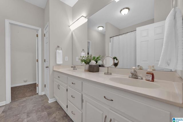 257 CAMBRIAN RIDGE TRAIL, Pelham, AL 35124