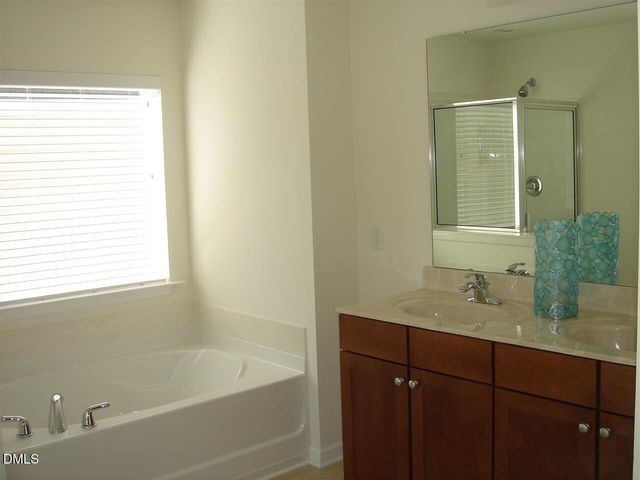 4001 Jockey Club Circle, Cary, NC 27519