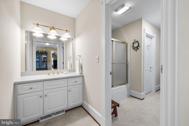 14650 MOONLIT CT, New Freedom, PA 17349
