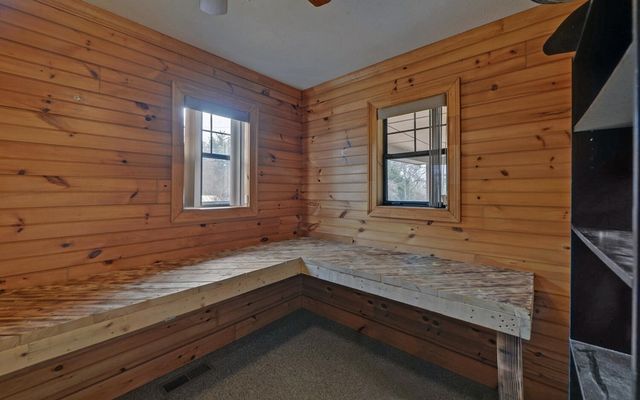 16 Bell Lane, Morganton, NC 28906