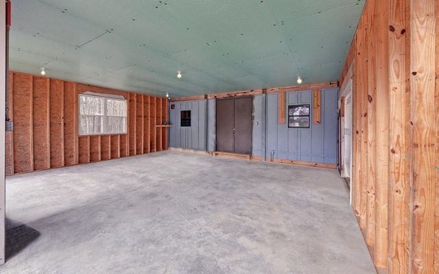 16 Bell Lane, Morganton, NC 28906