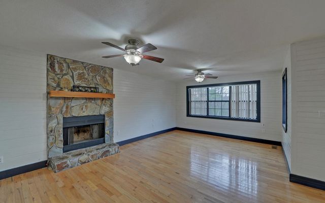 16 Bell Lane, Morganton, NC 28906